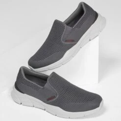 SKECHERS Men's Equalizer 4.0 Triple Play Sneakers, Wide -Skechers 2073871 003 alt5